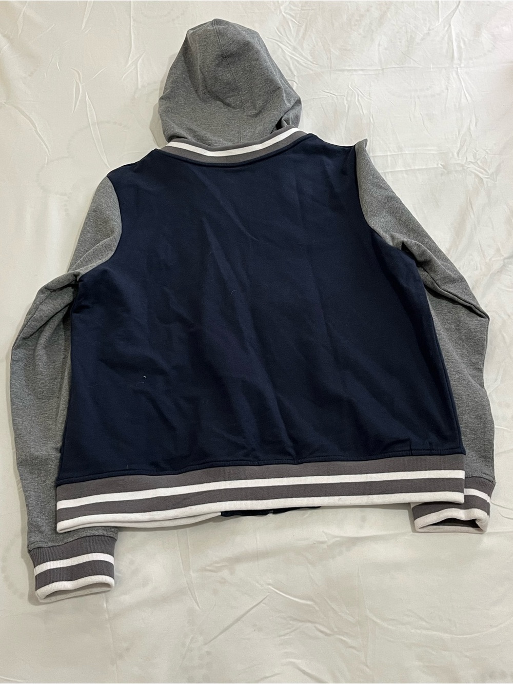 MLB New York Yankees Navy and Gray NY Logo Hooded Varsity Jacket Size Large - Picture 4 of 4